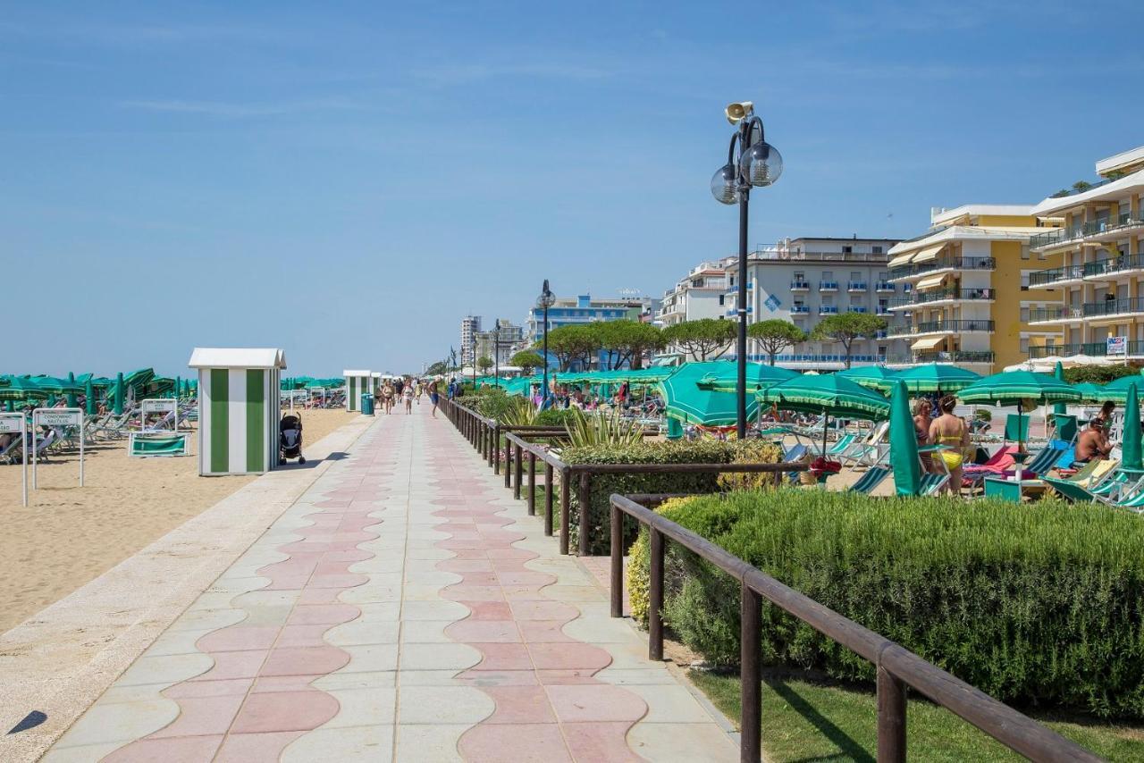 Ferienwohnung Apollo Lido di Jesolo Exterior foto